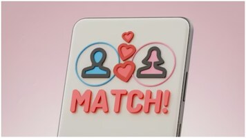 Japan offers Rs 12,000 to singles to use dating apps amid falling birth rate