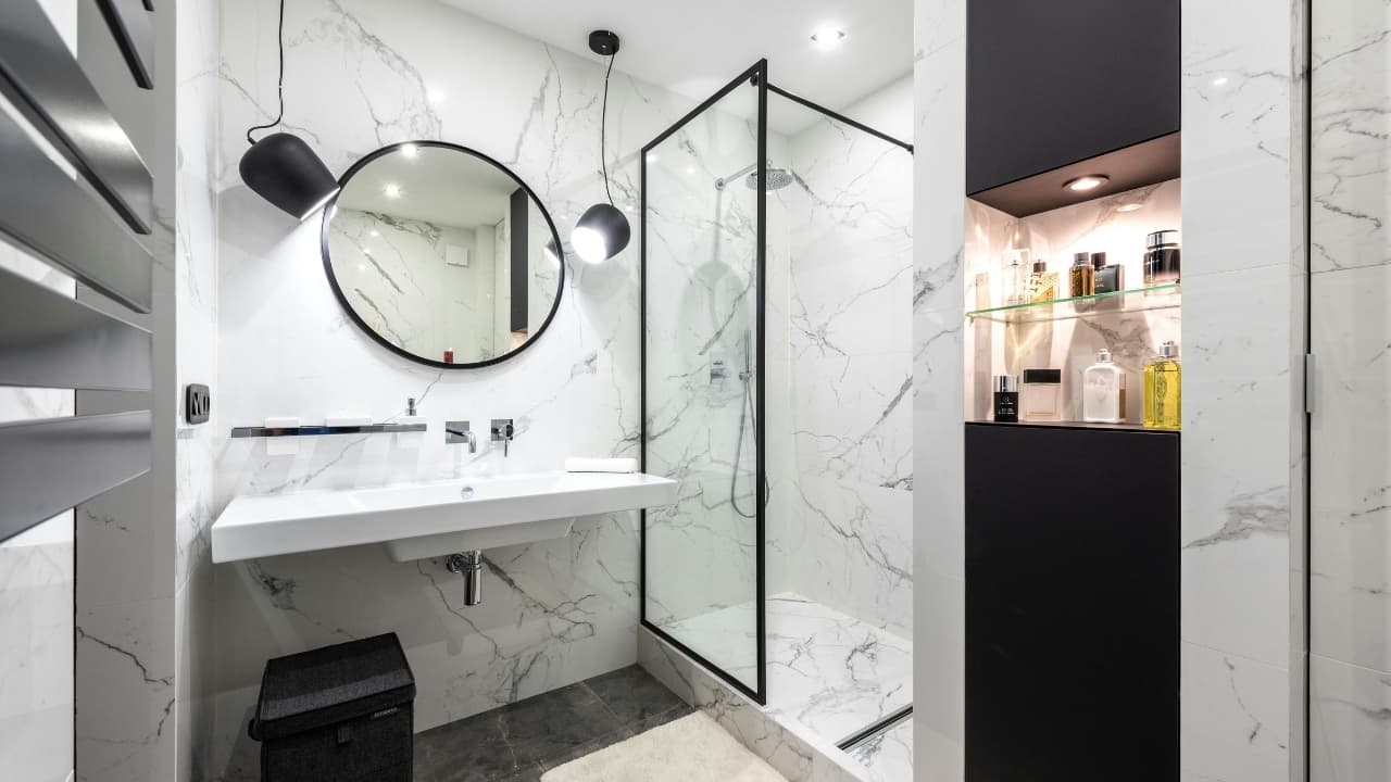 Smart Bath Set 6 smart bathroom accessories that instantly elevate a space from ...