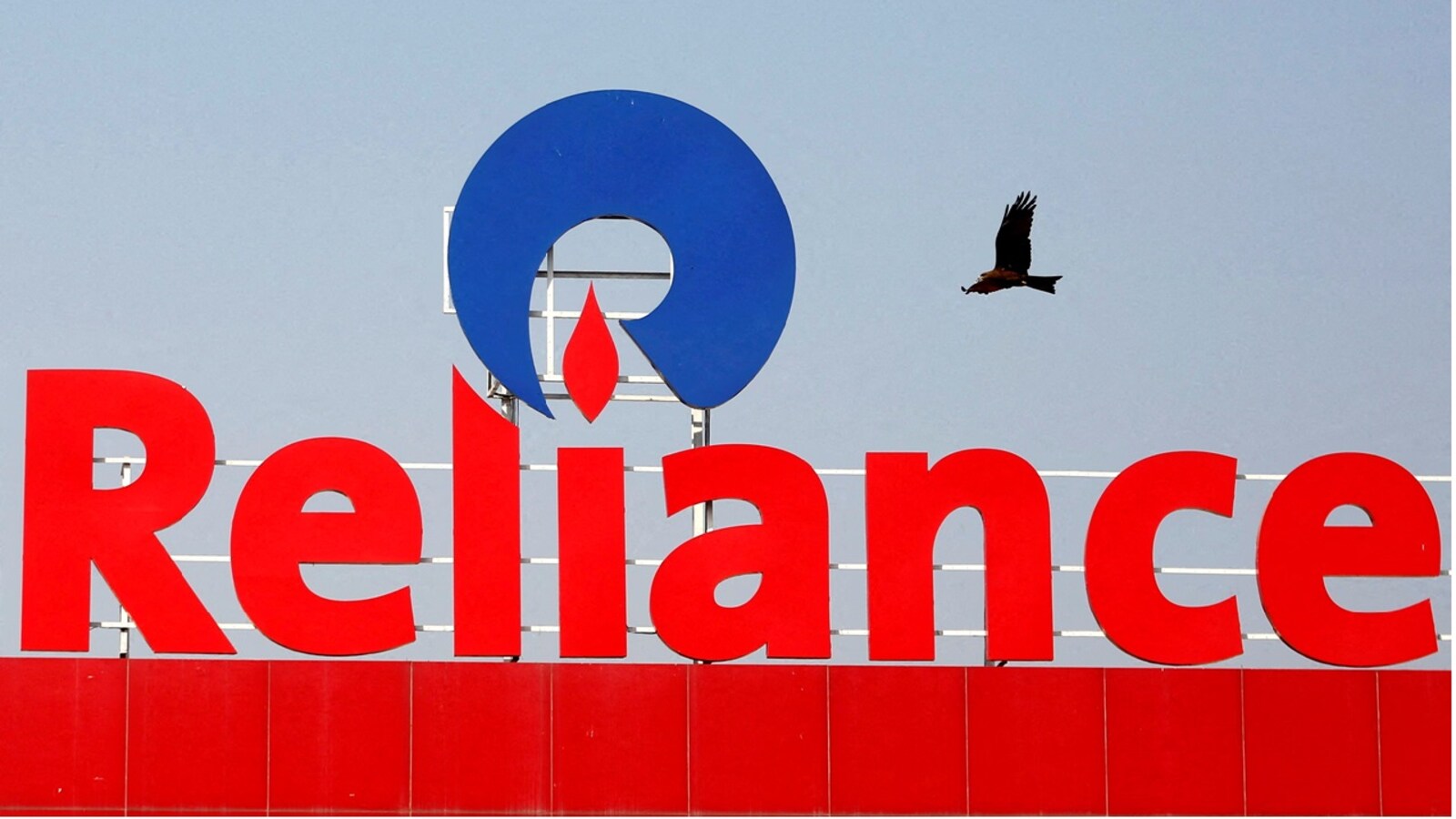 RIL in talks with partners for more green ammonia supply deals after Samsung contract