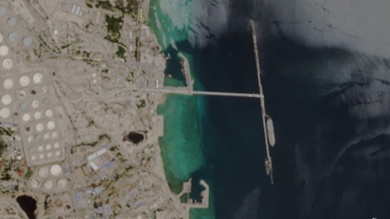 Is Iran really 'choking'? Tehran maintains oil exports via Kharg Island ...