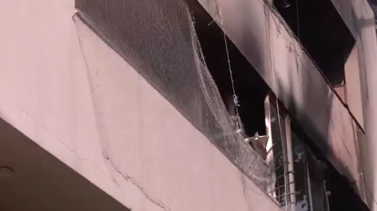 Watch: Fire breaks out in four-storey building in Shahdara, 9 people ...