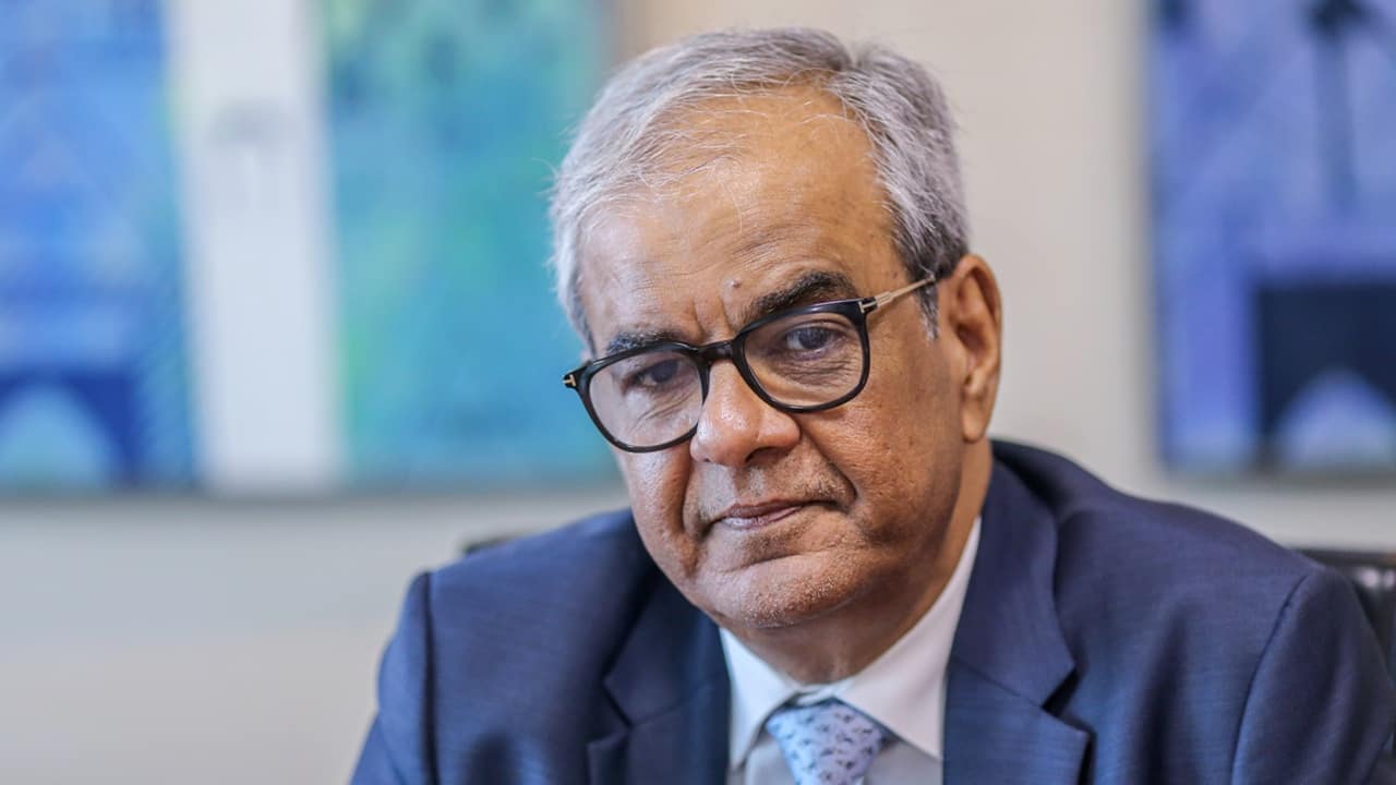 Leadership Shifts Impact Major Indian Banking and Corporate Firms