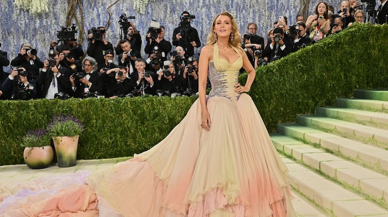 Met Gala 2026: Blake Lively revives Vintage Versace at the red carpet ...