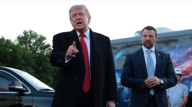 Did Trump call reporter b***h? Hot-mic moment after fiery exchange over ...