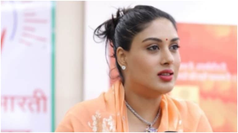 Princess Jahnavi Kumari Mewar says she worked 3 jobs despite royal ...