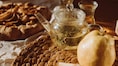 Chinese woman takes pear tea for cough and sore throat: US doctor explains its benefits
