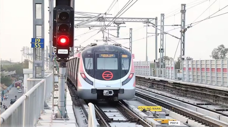 DMRC begins work on Central Vista metro corridor at Central Secretariat ...