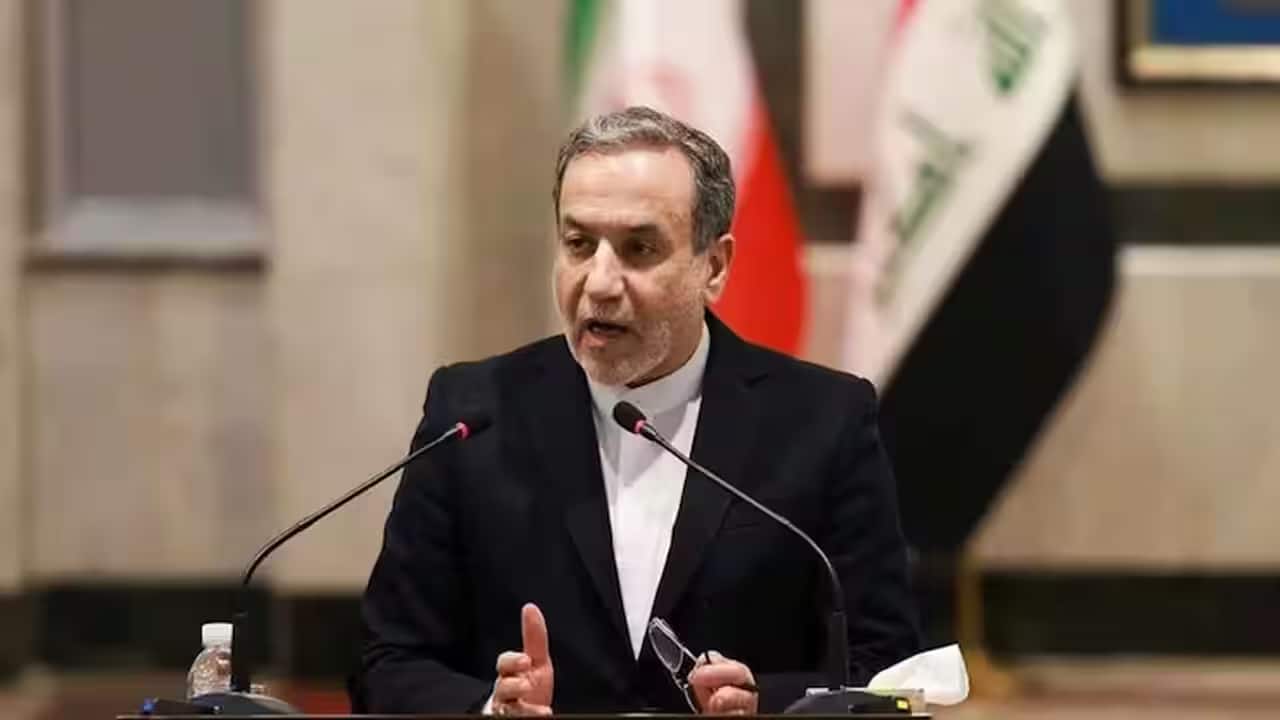 Iran FM accuses Trump administration of using ‘gullible media’ to influence energy prices