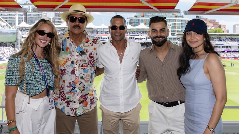 Virat Kohli, Anushka Sharma join Ravi Shastri and Shikhar Dhawan at ...