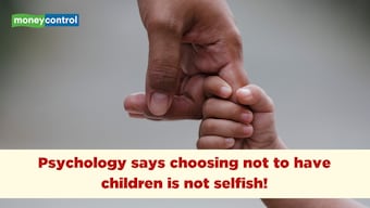 What psychology says about choosing not to have kids? Know here