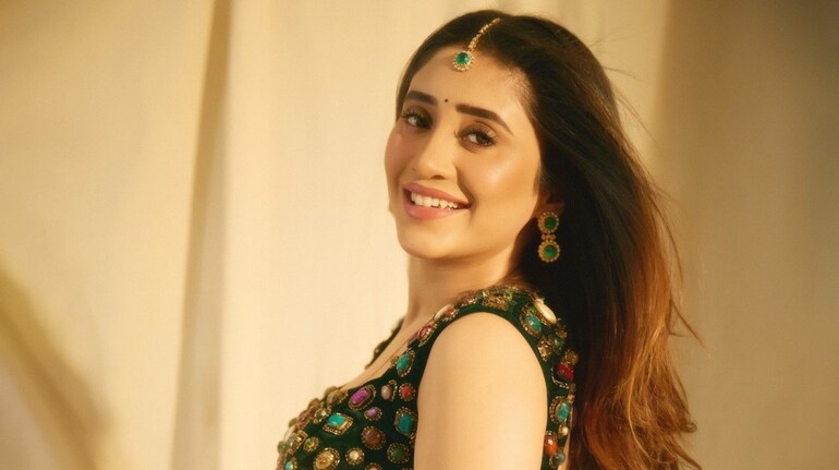 Is Shivangi Joshi engaged? Yeh Rishta actress' announcement sparks ...