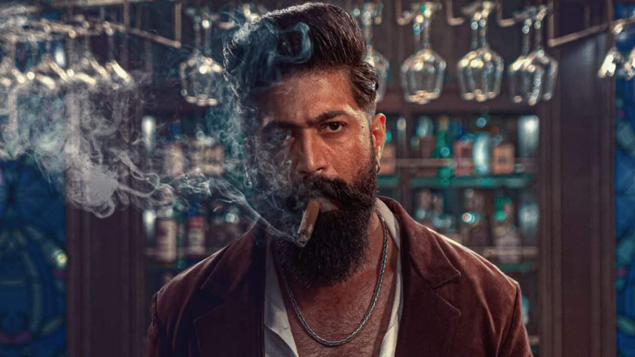 Toxic Movie Review :- क्या थिएटर में जा कर देखने लायक है Toxic , जानें कैसी है फिल्म !