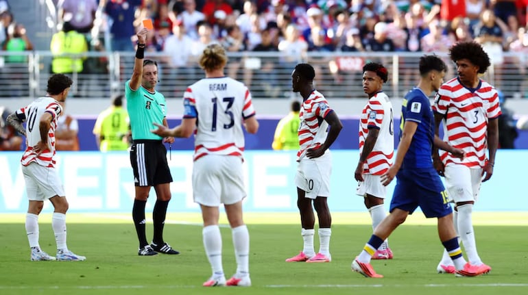 FIFA lifts US striker Folarin Balogun's suspension after President