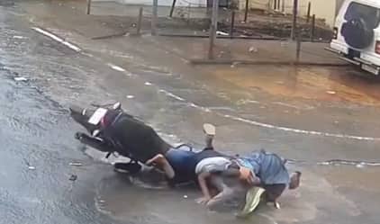 Junagadh’s Monsoon Trap: When Civic Negligence Turns Roads into Death Zones