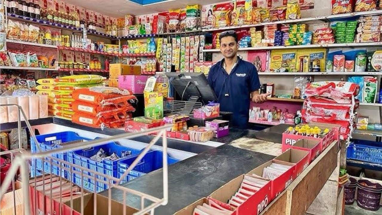IIT Bombay gold medallist turned down Rs 2.9 crore US job to run grocery shop in Kanpur, here's why- Moneycontrol