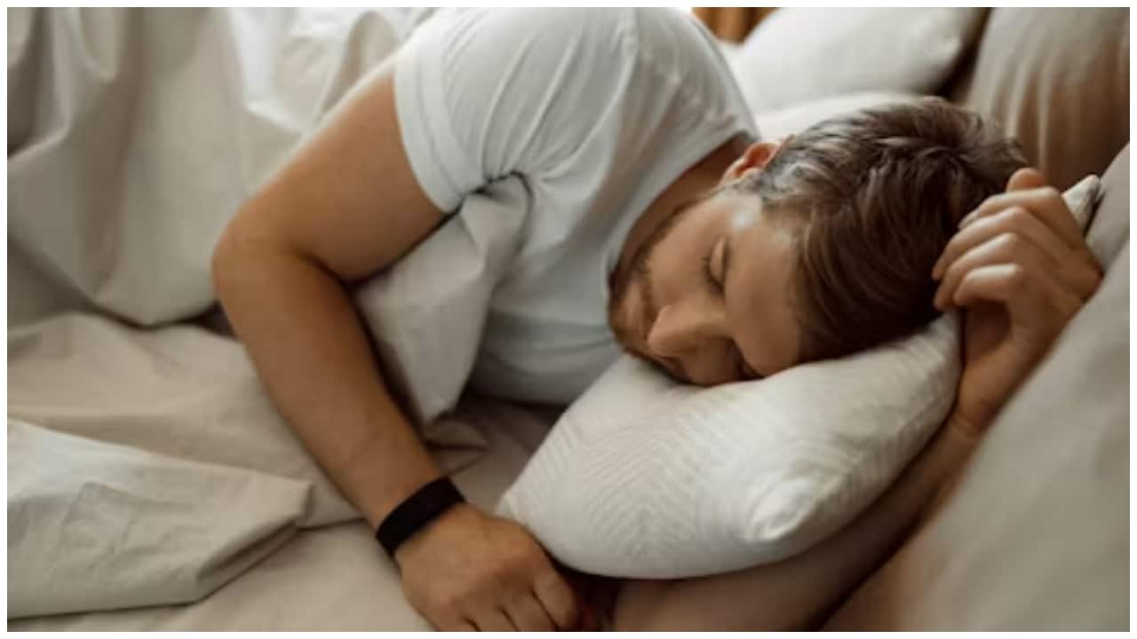 Missing just 80 minutes of sleep a night may lead to weight gain, Columbia study finds