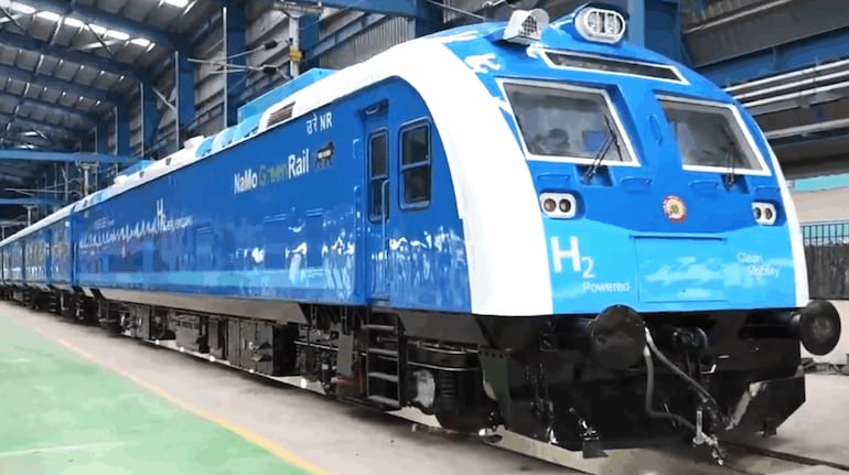 A hydrogen compression system has been provided for refuelling operations, along with necessary technical support and critical spares to ensure reliable and fail-safe functioning.