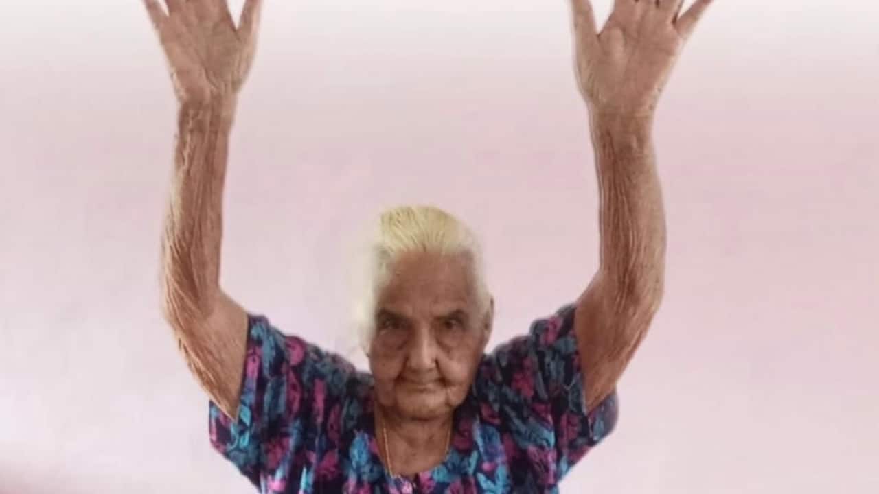 This 104-year-old grandma practices yoga for 512 days without a break