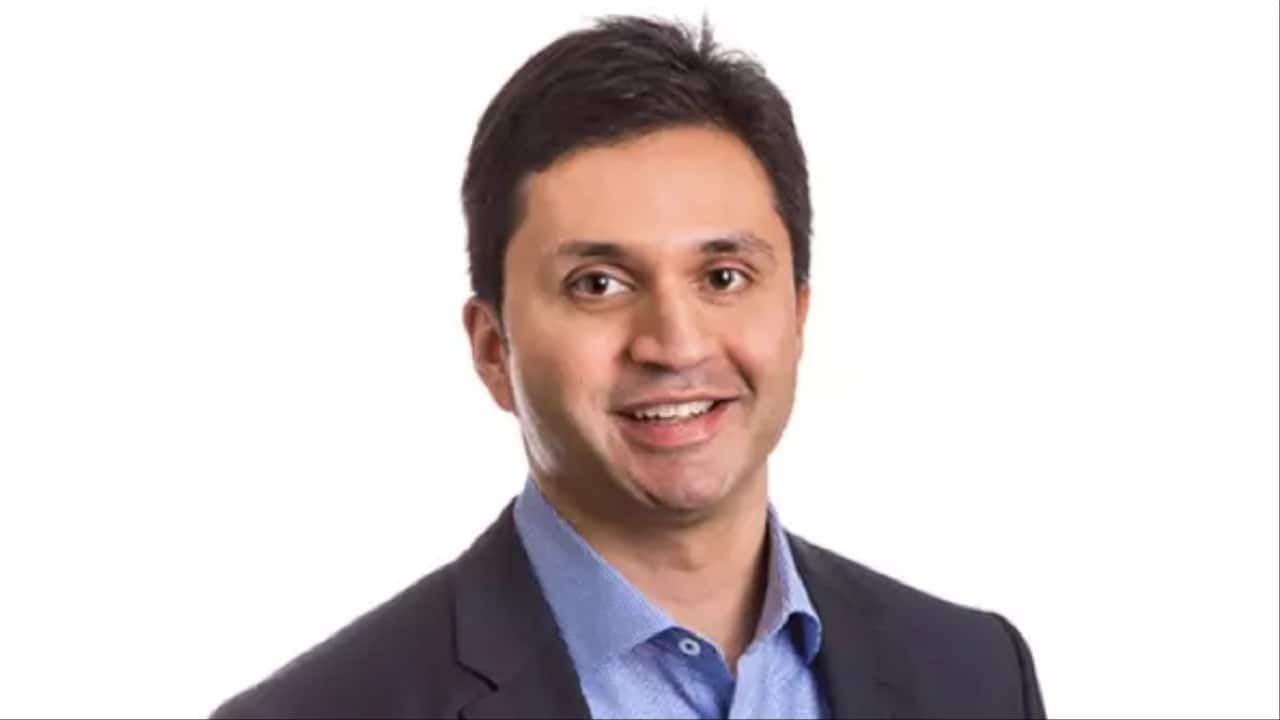 $5 billion tech CEO says Gen Z jobseekers must be out 3 days a week building their network- Moneycontrol