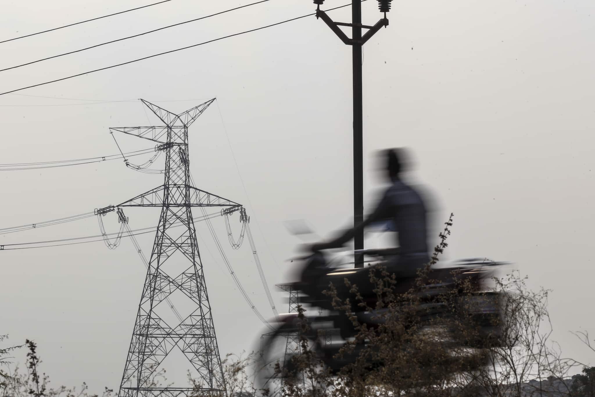 Centre rules out extra borrowing facility for states on power reforms- Moneycontrol