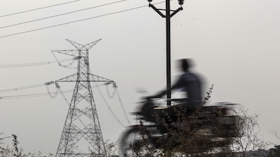 MSETCL has selected six banks for a planned IPO that could raise $800 million, largely through a stake sale by Maharashtra’s state-owned holding firm.
