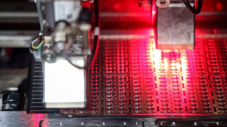 Beyond Tech Selloff How China s Homegrown DUV Chip Machine Is beyond-tech-selloff-how-china-s-homegrown-duv-chip-machine-is