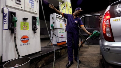 OMCs lose Rs 530 crore daily as oil prices surge, retail prices remain unchanged: Icra