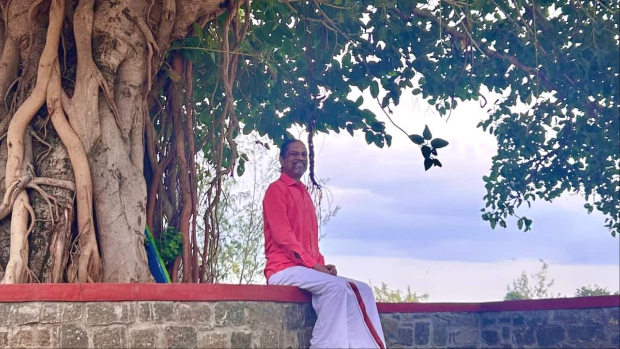 Feeling tired? Live close to nature, says Zoho co-founder Sridhar Vembu- Moneycontrol