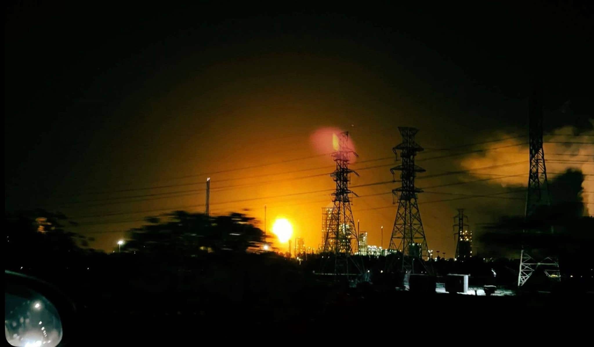 Fire at Aramco Riyadh Facility After Houthi Missile Claim