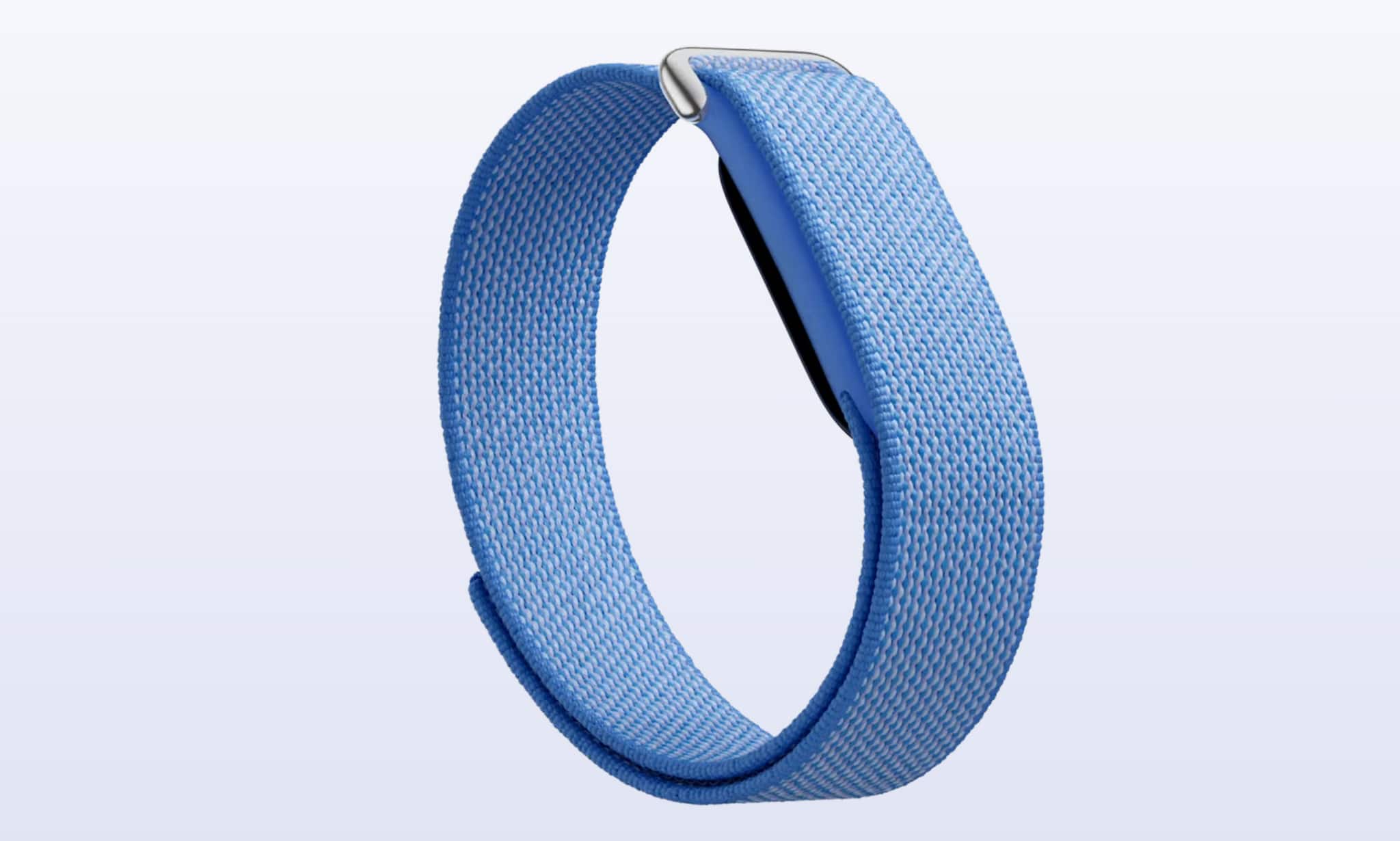 Google uvádí na indický trh fitness náramek Fitbit Air