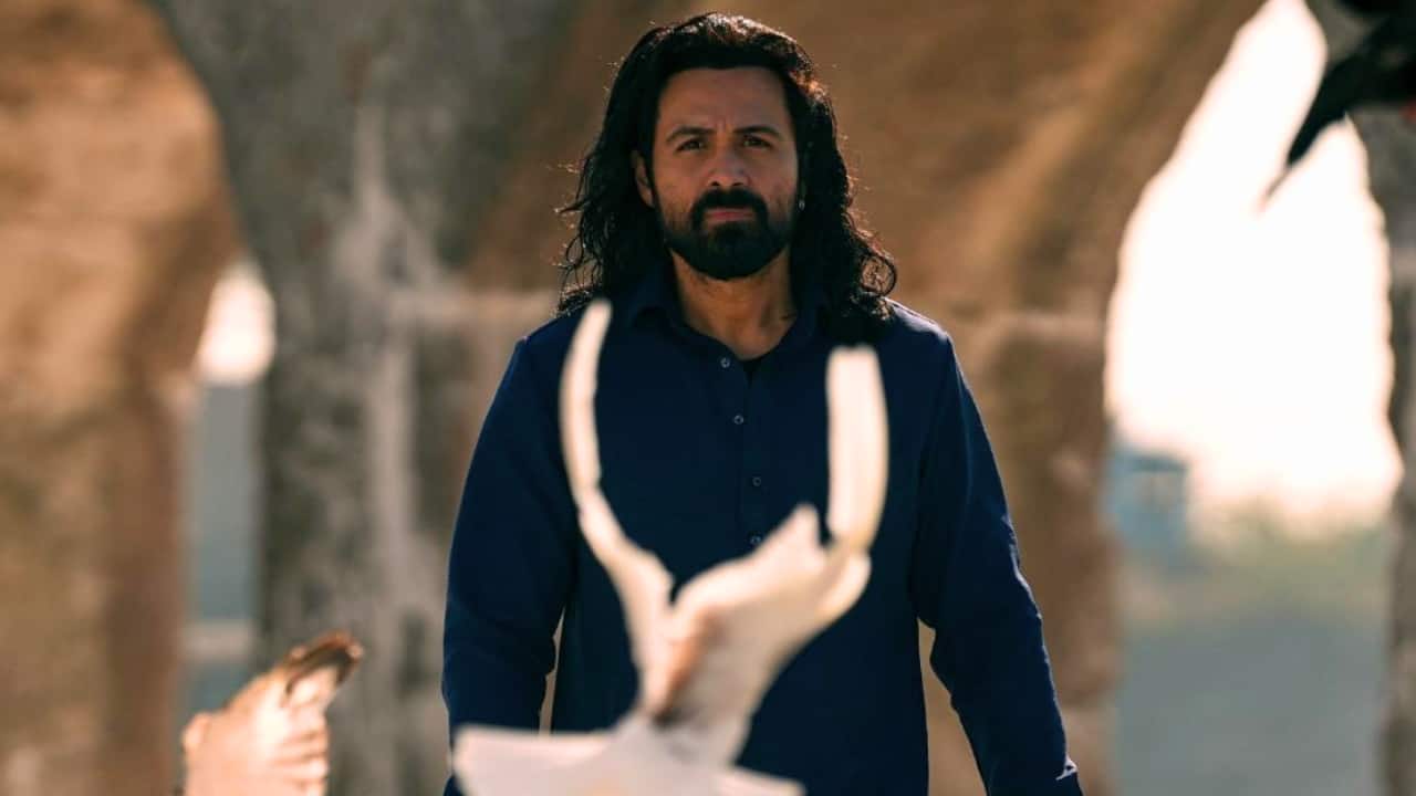Awarapan 2 Movie Review: Emraan Hashmi walks back into a familiar world and makes it his own- Moneycontrol