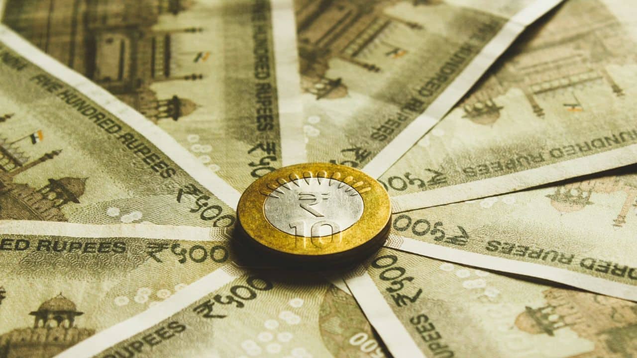 'You do not have to worry': Bengaluru founder says having 20–30 lakh in savings can calm your nervous system