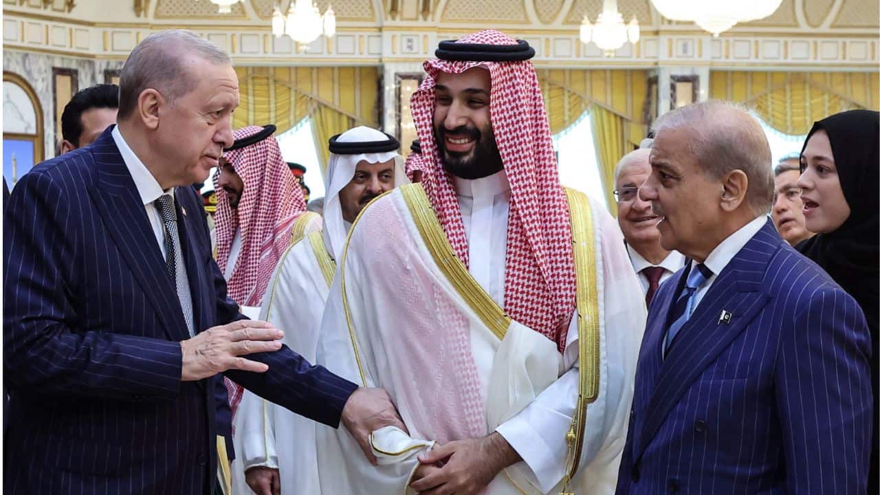 Houthi attacks wound over 70 in Saudi Arabia; Pakistan holds back despite 'attack on one is an attack on all' Mecca pact