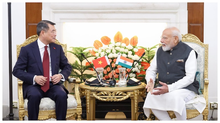 BRICS Summit: PM Modi, Vietnamese counterpart Le Minh Hung review bilateral ties, reaffirm strategic partnership