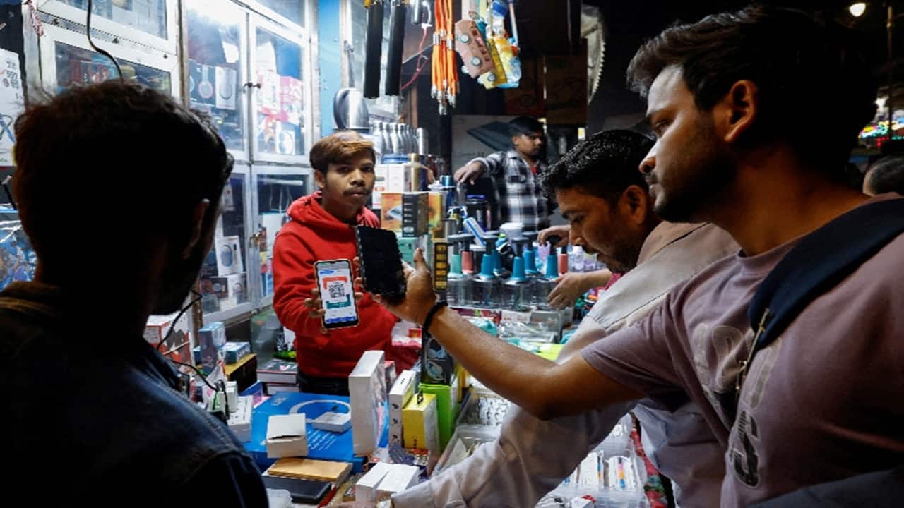 Issuer banks to get 40%, merchant acquirers 30%, UPI apps to get 20% of the UPI MDR revenue