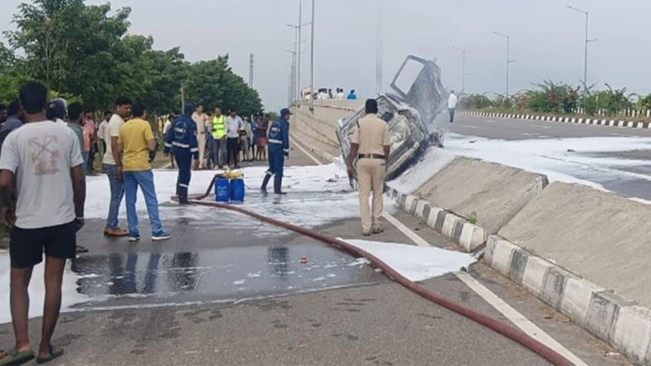 Watch | Telangana neurosurgeon dies after car catches fire following divider crash; accident captured on camera