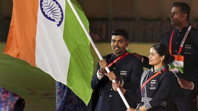 Manu Bhaker and Pawan Sehrawat at Asian Games opening ceremony (PTI Photo)