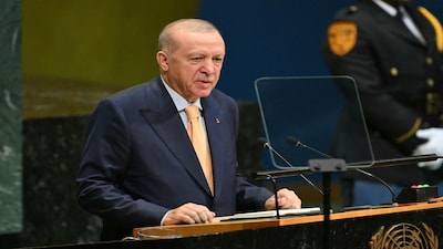 Turkish President Recep Tayyip Erdogan says “war criminals” belong in courtrooms, not at the UN rostrum, in an apparent reference to Israeli Prime Minister Benjamin Netanyahu’s address to the UN General Assembly.
