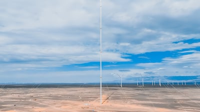A 360-metre wind measurement tower has begun operating at an 800 MW experimental wind farm in northwest China. (Image: China Science)