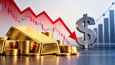 Gold Plunges 8.5% from Peak as Strong Dollar, Rising US Yields Weigh on Bullion