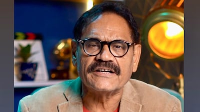 Who was Mushtaq Khan