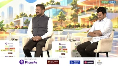 Sharath Gowda and Tejasvi Surya at Startup Conclave 2026