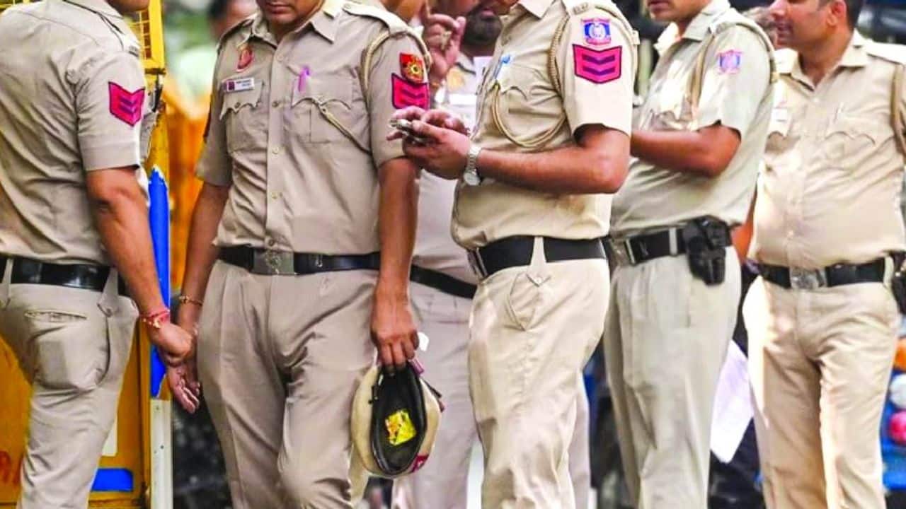 23,000 CAPF officers on duty, border states on alert: Delhi braces for CJP's October 10 protest with multi-layerd barricading