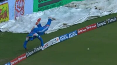 Fans impressed with Rohit Sharma's fielding effort. (Image: BCCI)
