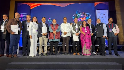 IICT Signs Five MoUs with Motion Picture Association
