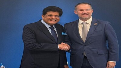 The two officials also exchanged views on deliberations at the G20 Trade Ministers’ Meeting under the US presidency.

