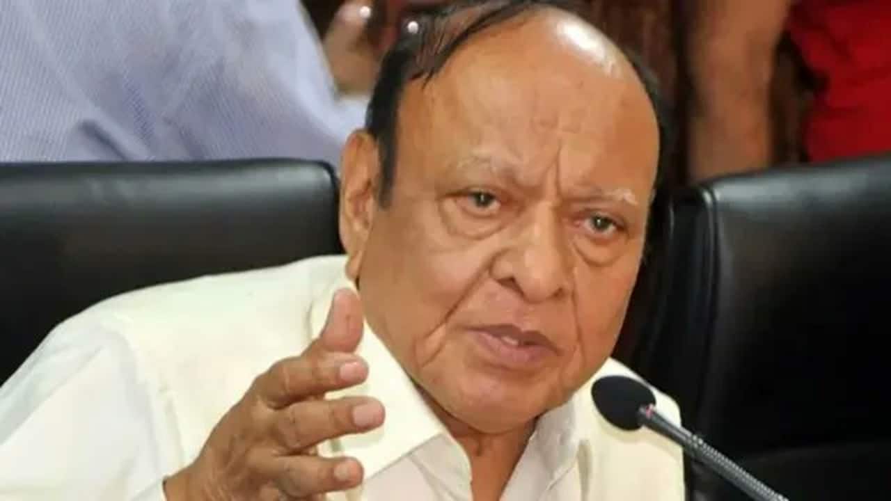 Former Gujarat CM Shankersinh Vaghela may return to Congress ahead of civic, 2027 polls
