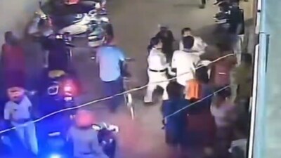 Viral Video: Patna Man Arrested After Slapping Woman Cop During Scuffle