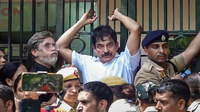 Khera alleged that the INDIA bloc had lost confidence in Kumar.