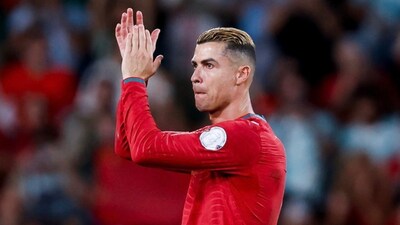 The pressure to be liked by everyone can be overwhelming, Cristiano Ronaldo offers a simpler way to look at it. (Picture: Instagram/@christianoronaldo)